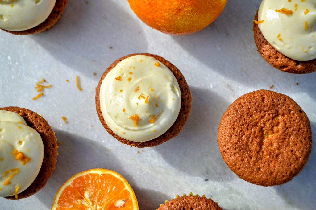 Luftige cupcakes med appelsin og olivenolie